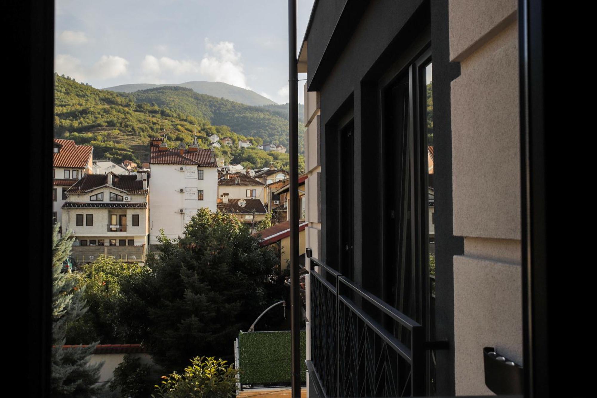 Triumf Hotel Prizren Exterior photo