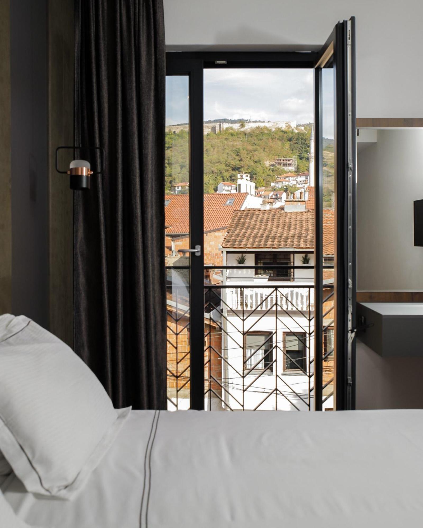 Triumf Hotel Prizren Exterior photo